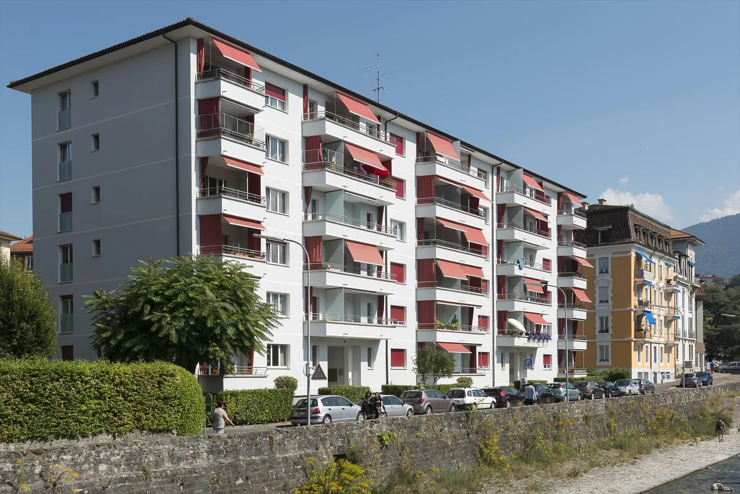 Alloggio spazioso - Foto 1 di 4