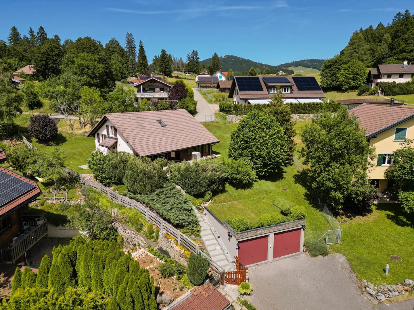 Villa Individuelle à La Cure/St-Cergue : Confort et Charme Alpin - Photo 2 sur 23