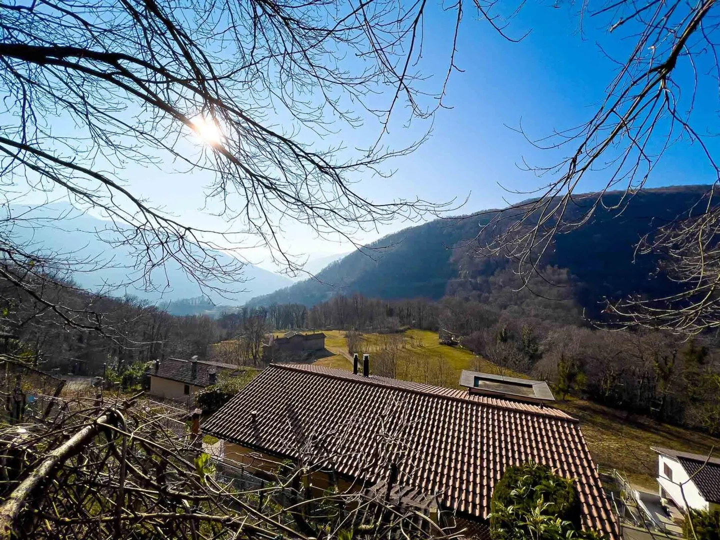 Incantevole casa familiare con giardino - Foto 7 di 8