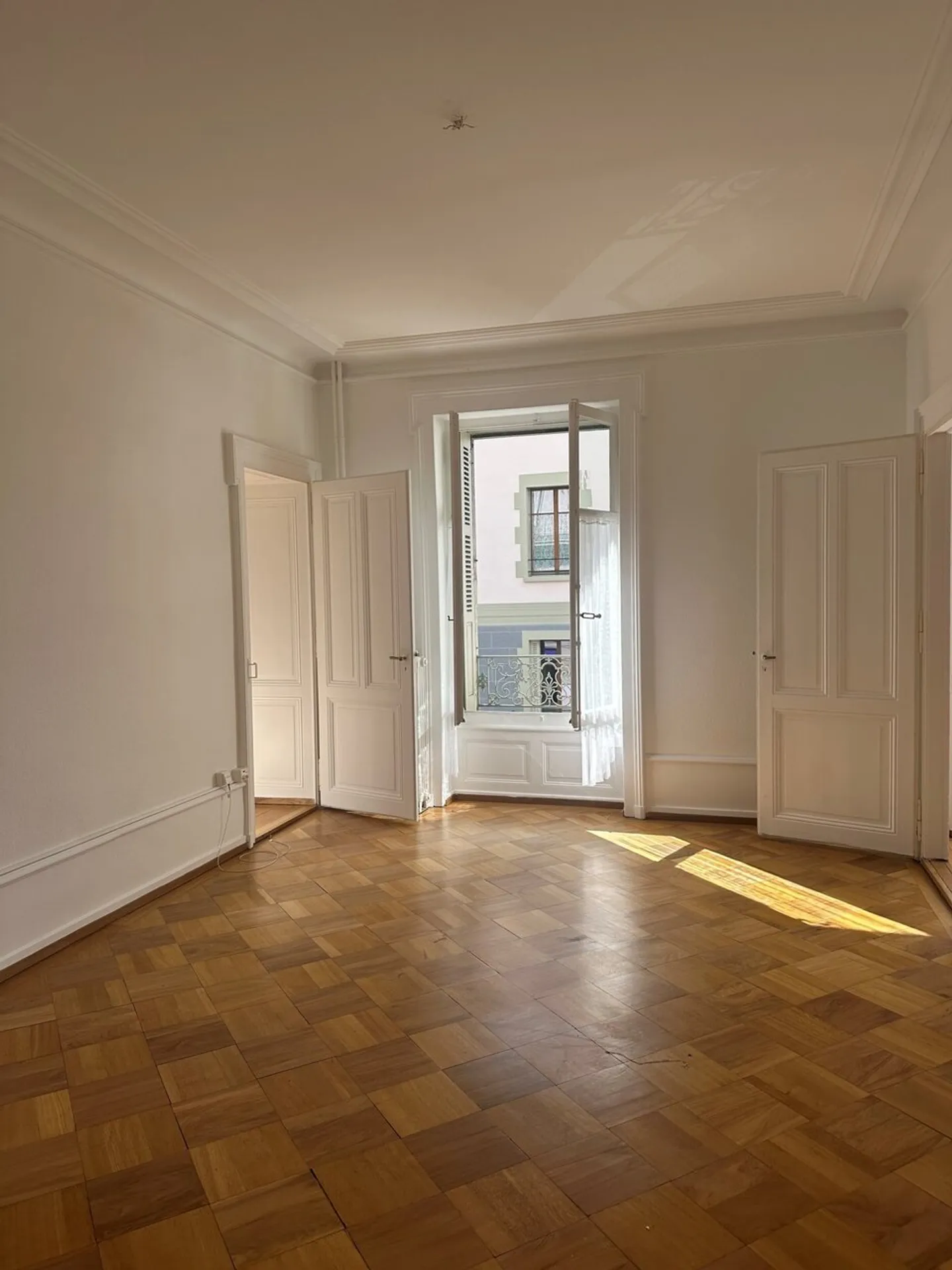 Appartamento di 4 stanze al 1° piano - Foto 3 di 7