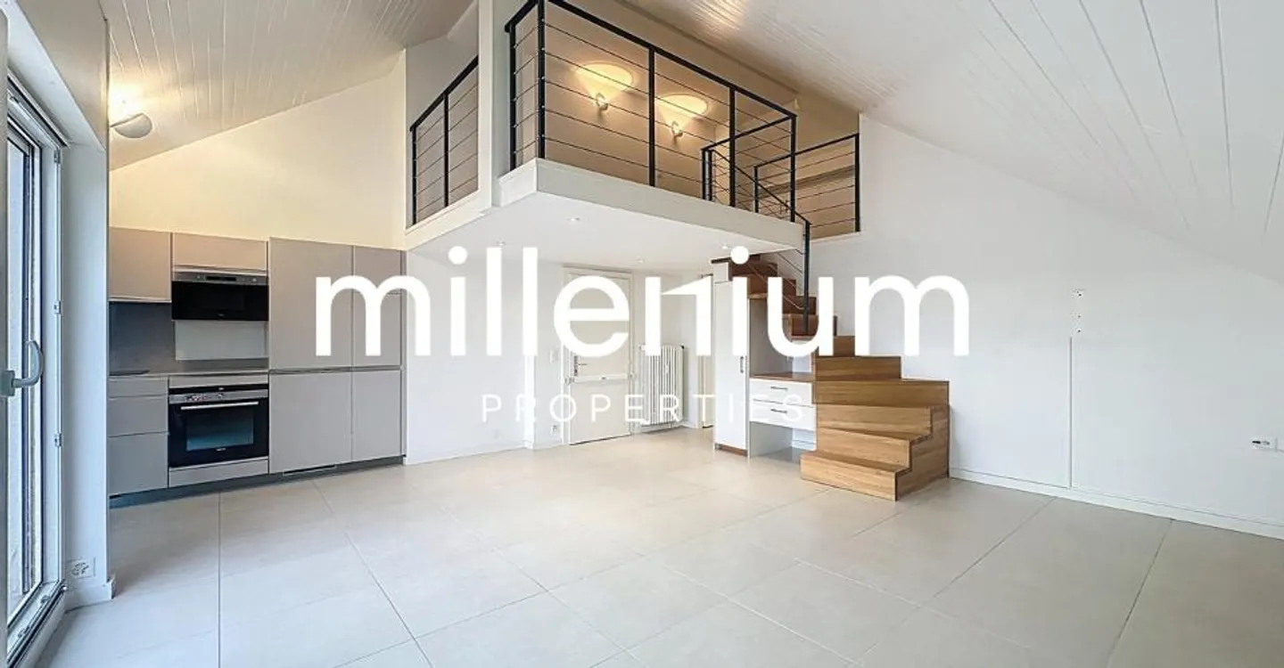 Attic with terrace in the heart of Perly - Photo 1 of 8