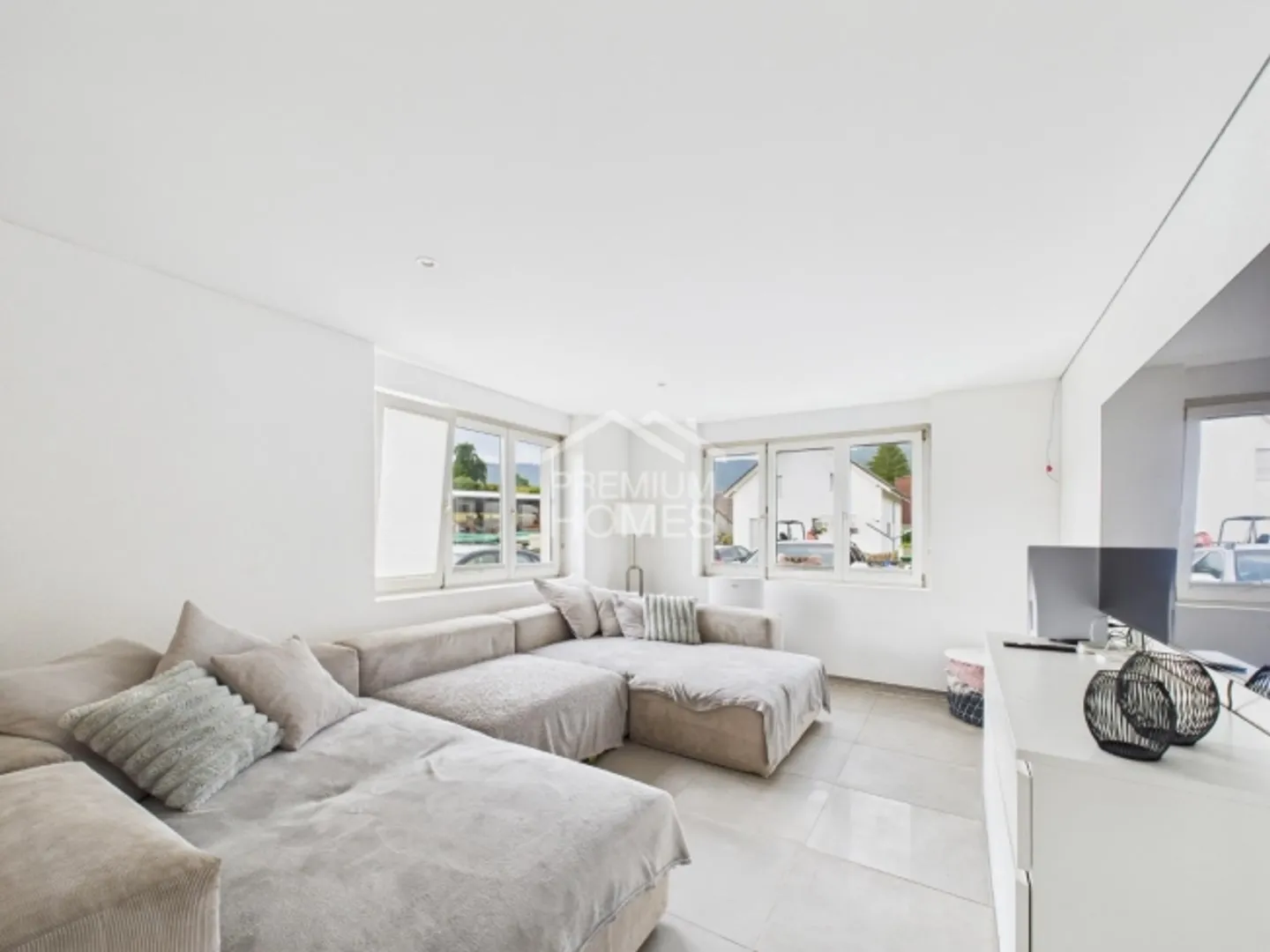 Pensa in grande - Casa unifamiliare con laboratorio, molto terreno e potenziale - Foto 2 di 5