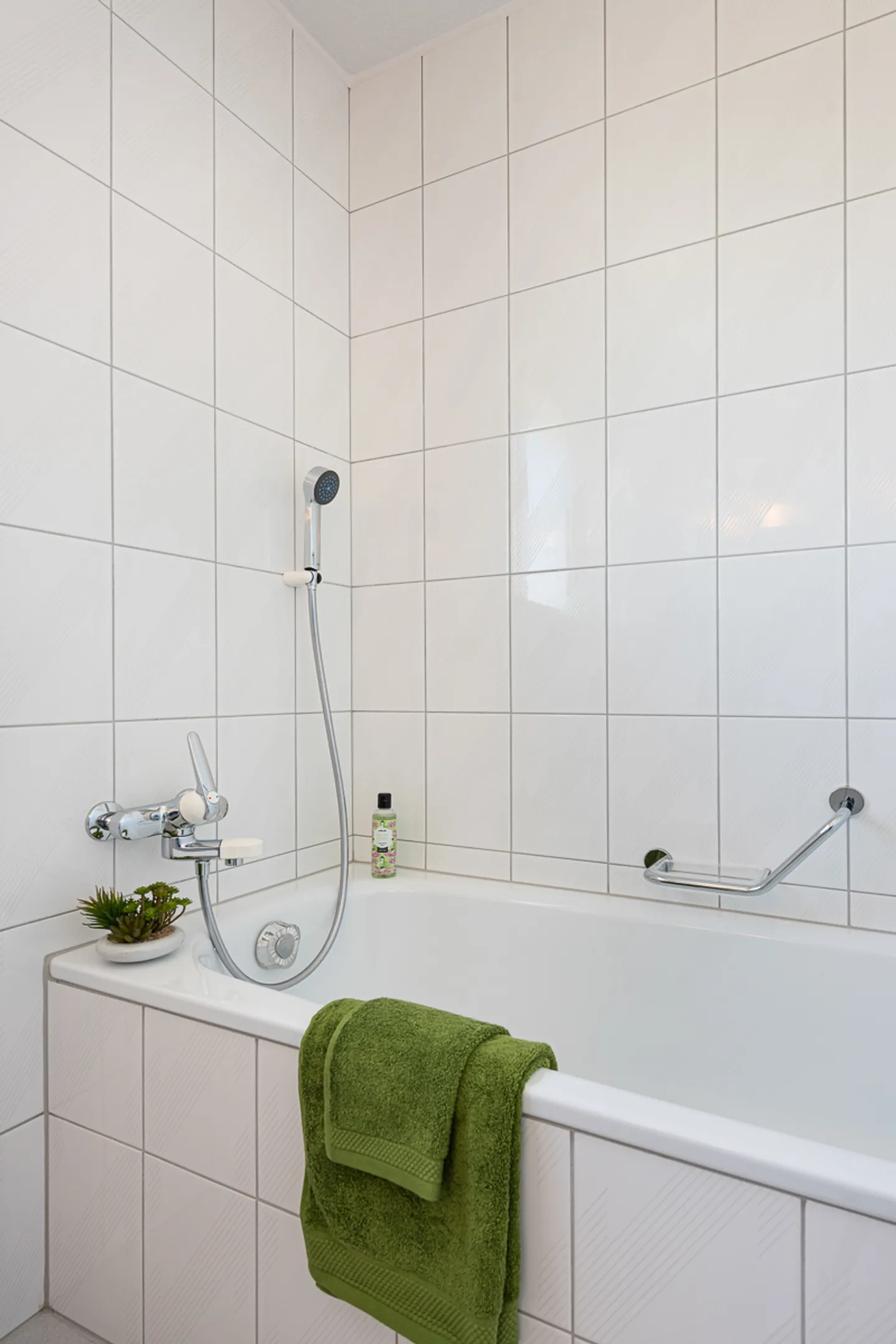Spacious and Central - Your New Home! - Photo 5 of 8