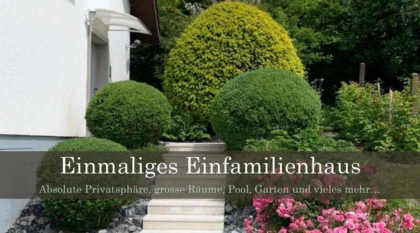 6.5 Room Single Family House (approx. 320 m²) with Pool, Garden & Lots of Privacy - Photo 1 of 2