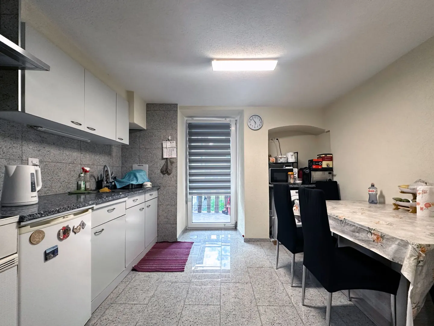 Building with 4 apartments - Photo 7 of 24