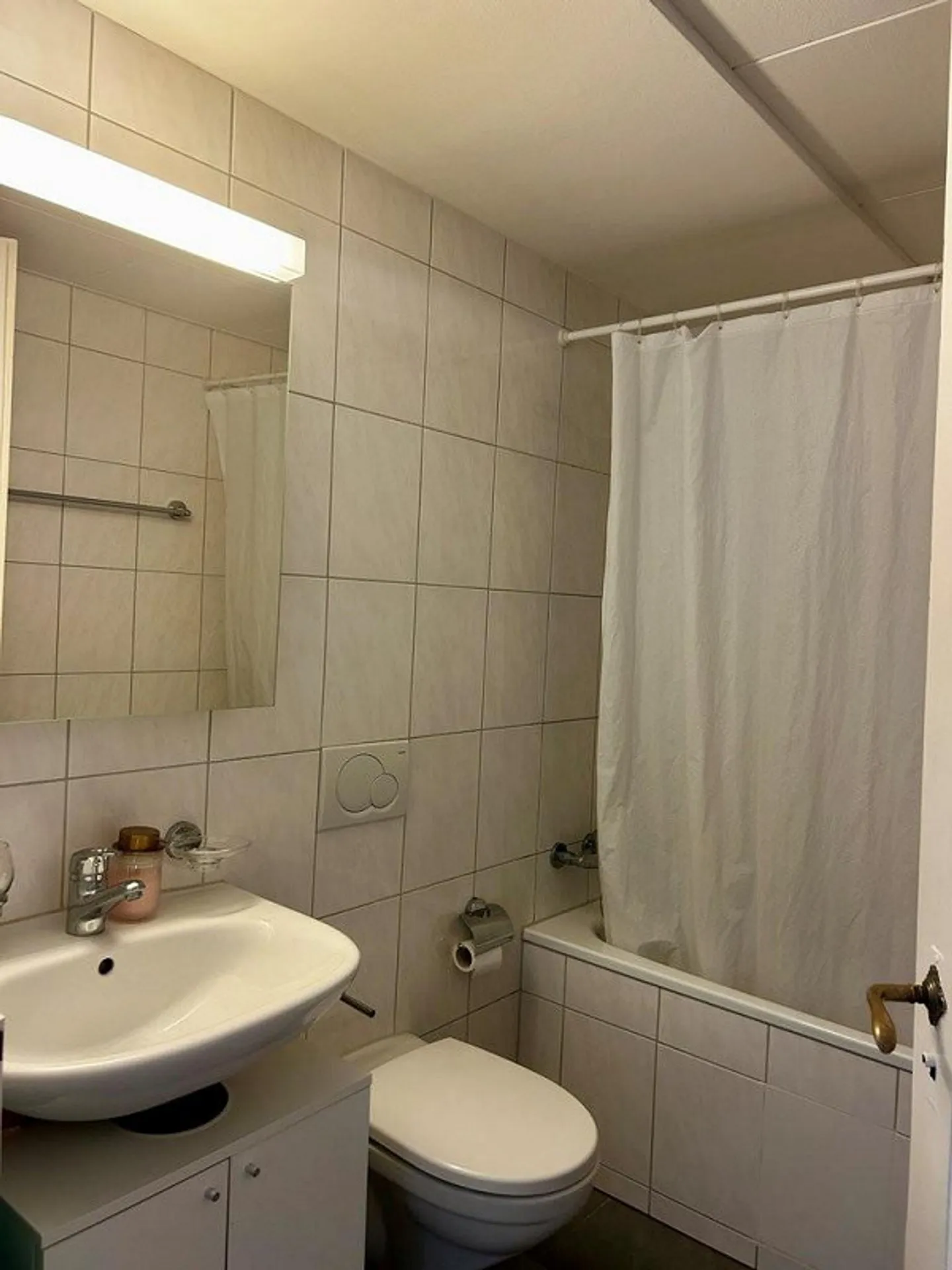 Charmante Wohnung Nähe Kantonsspital - Foto 2 von 7
