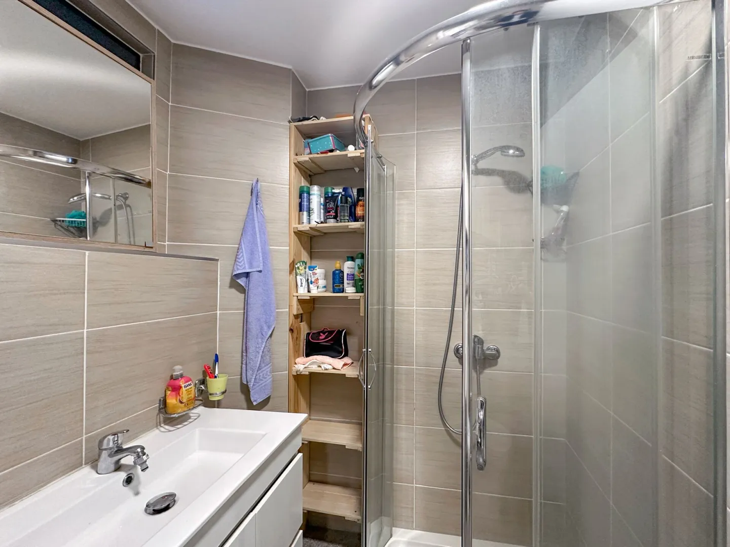 Building with 4 apartments - Photo 15 of 24