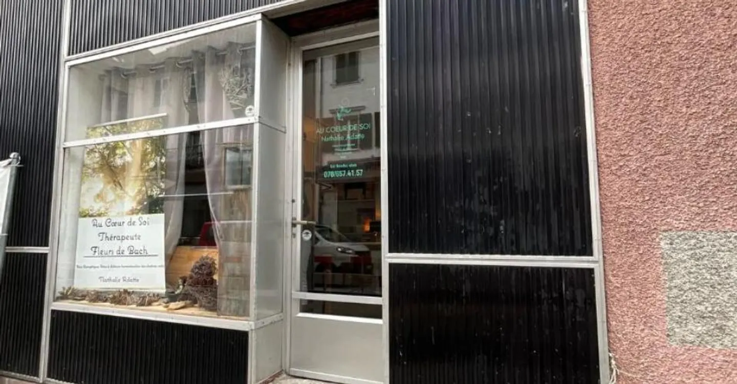 Spazio commerciale nel cuore del Villaggio - Foto 7 di 7