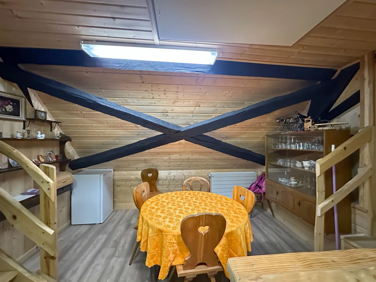 Building with 4 apartments - Photo 18 of 24