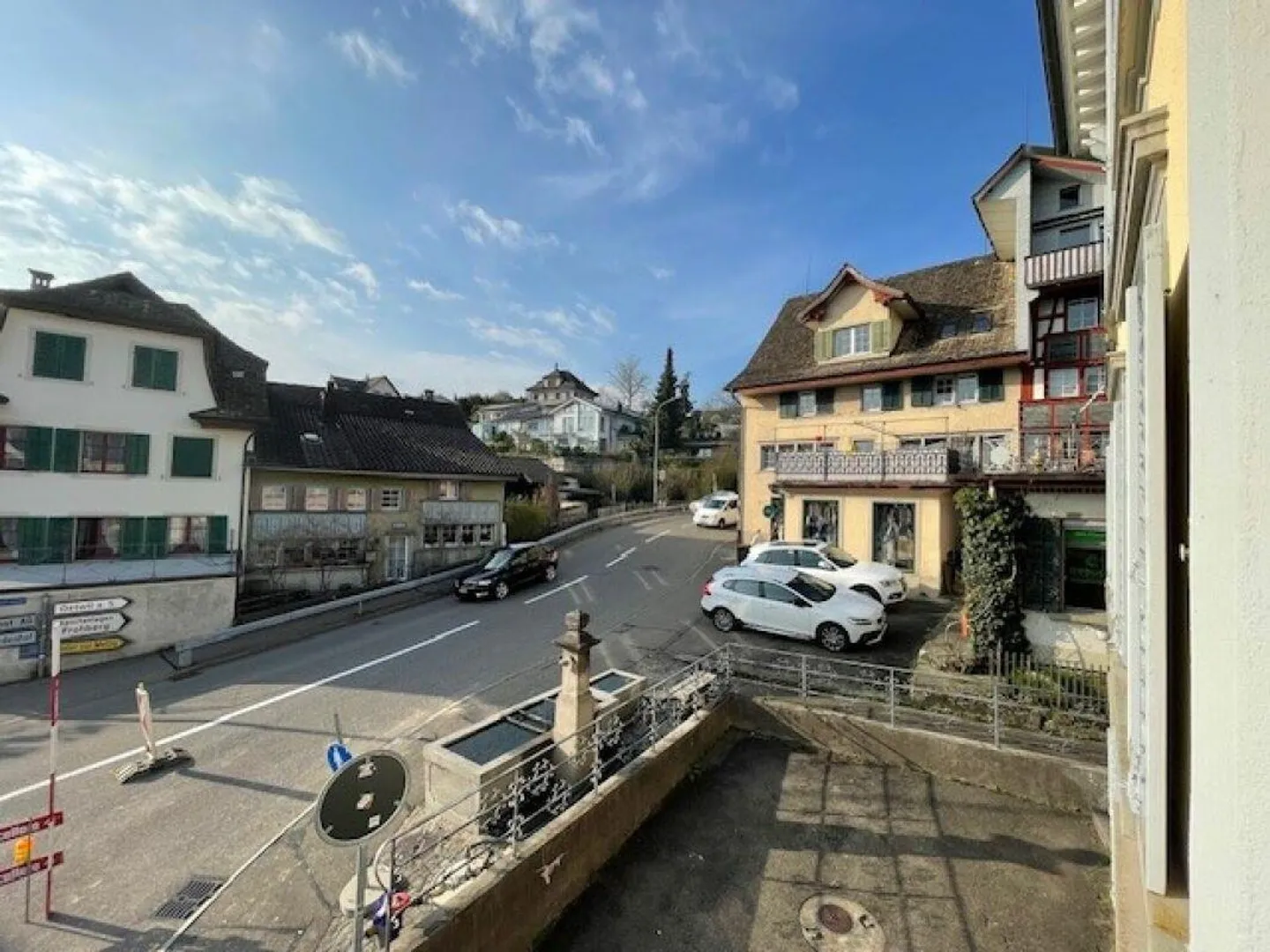 Spazio commerciale con opzioni di utilizzo versatili nel centro di Stäfa ... - Foto 11 di 12
