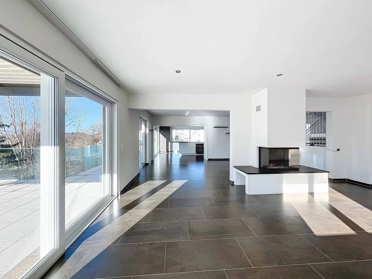 Villa for sale - Photo 1 of 13