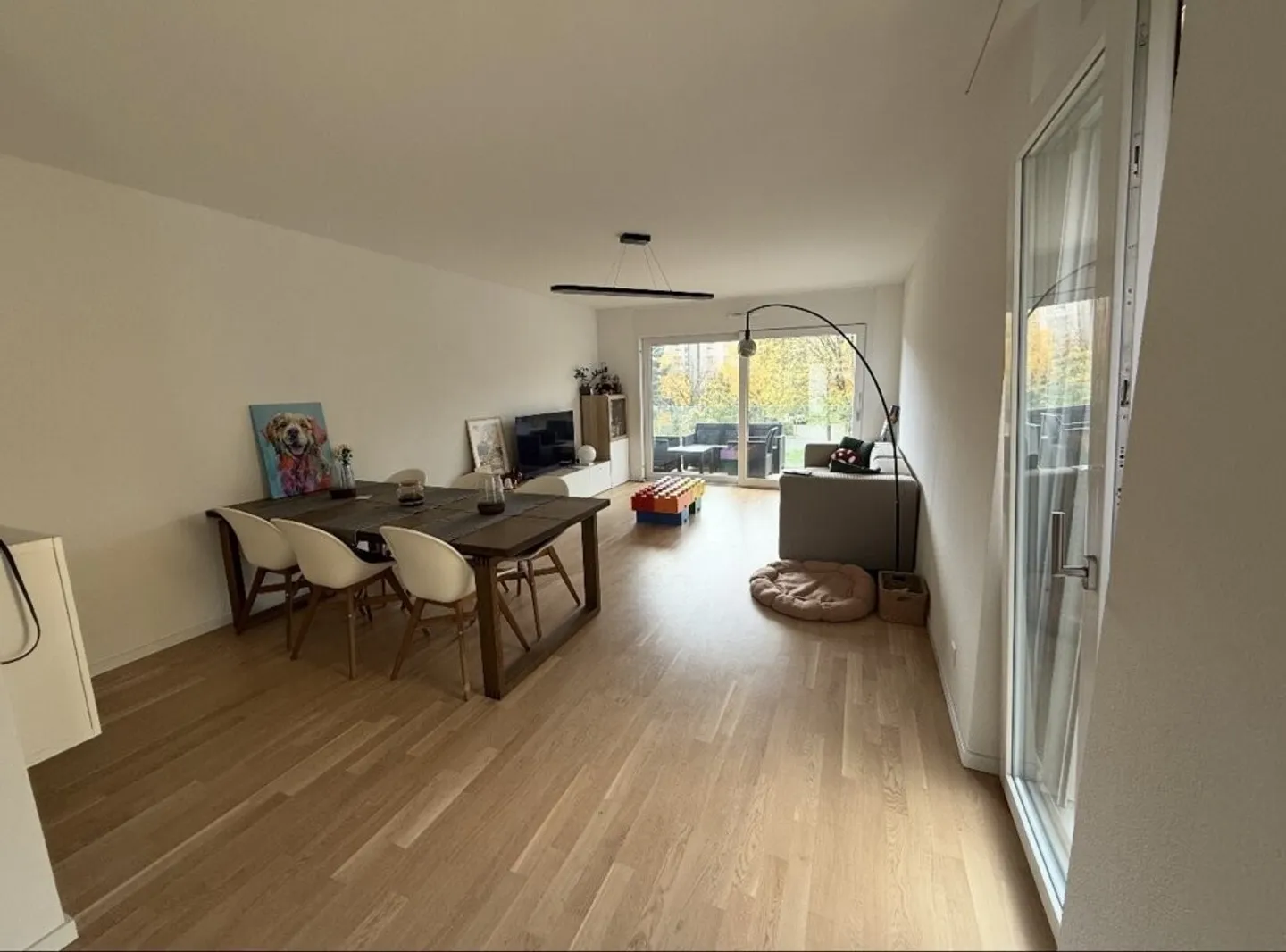 Schöne 3,5 Zimmer im 2. Stock - Foto 1 von 5