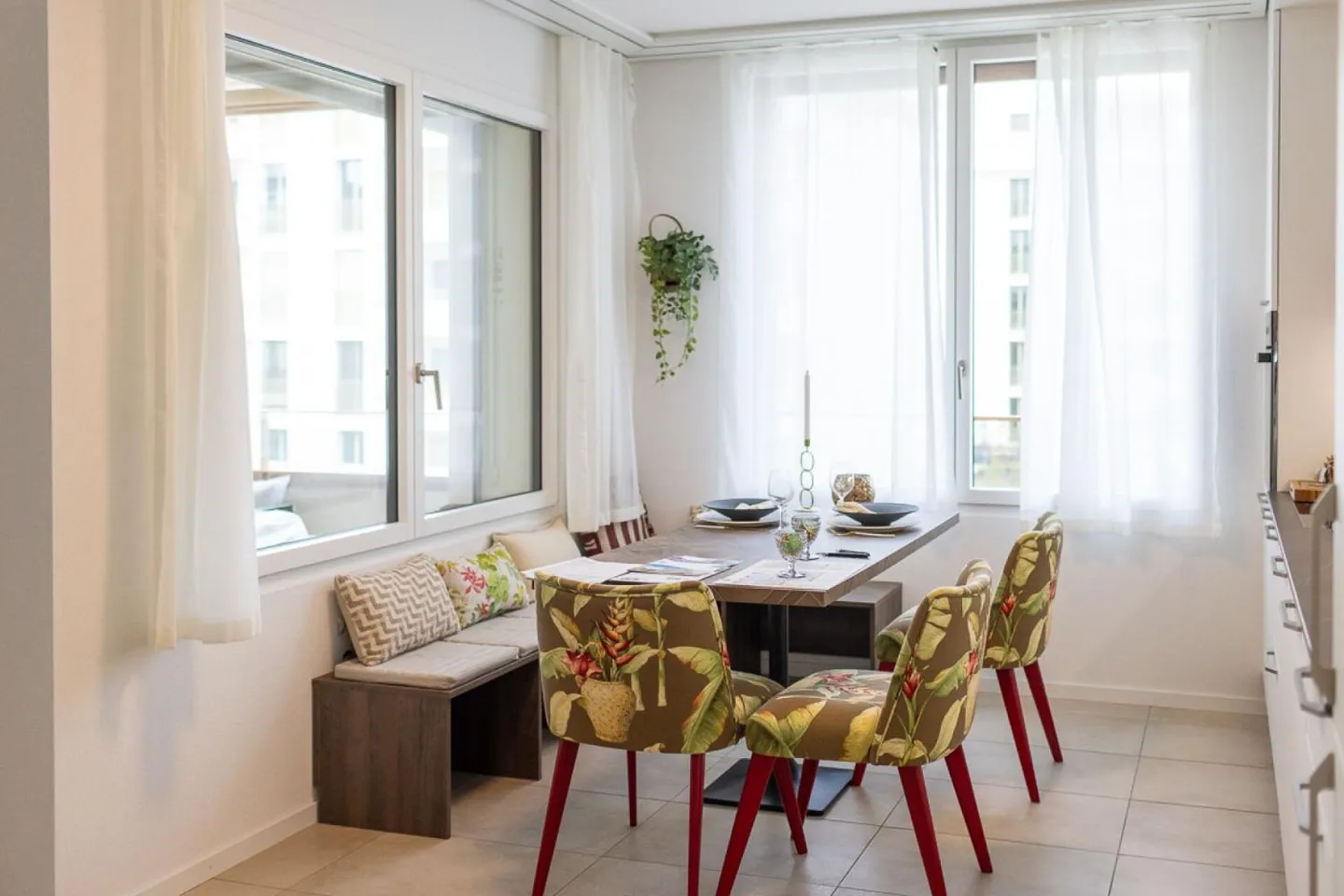 Appartement de Luxe avec Balcon - Photo 2 sur 4