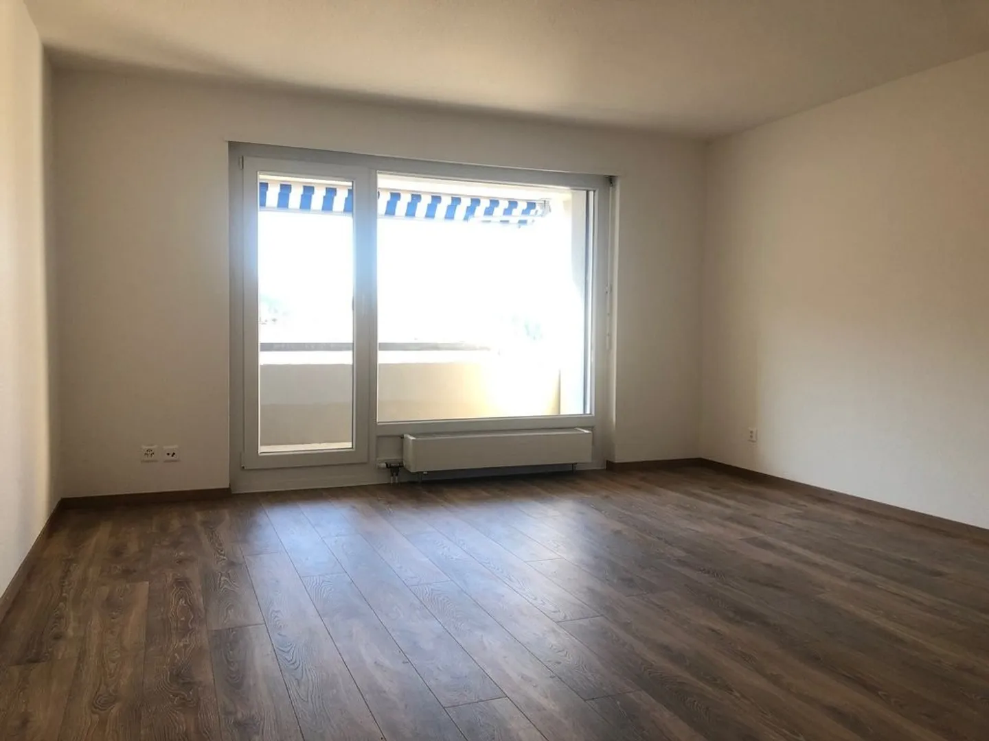 Single apartment in the center of Zumikon - Photo 5 of 7