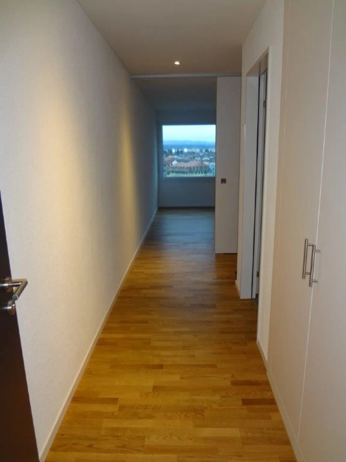 Modern Apartment in Rex-Max - Photo 9 of 11