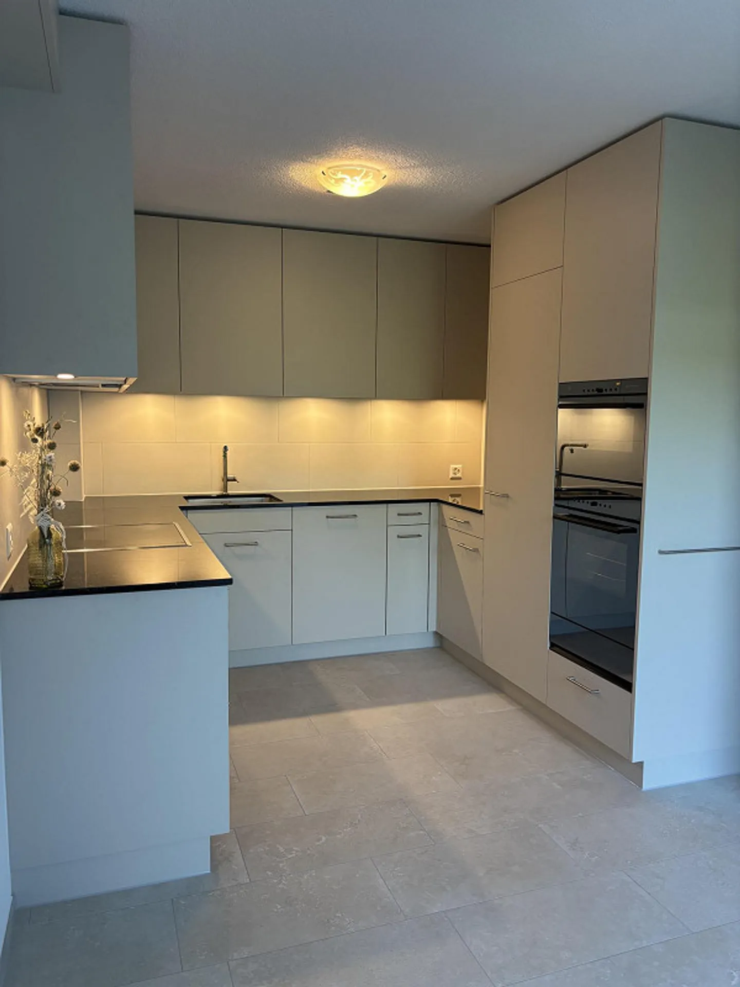 4.5 Room Terraced House - Photo 1 of 10