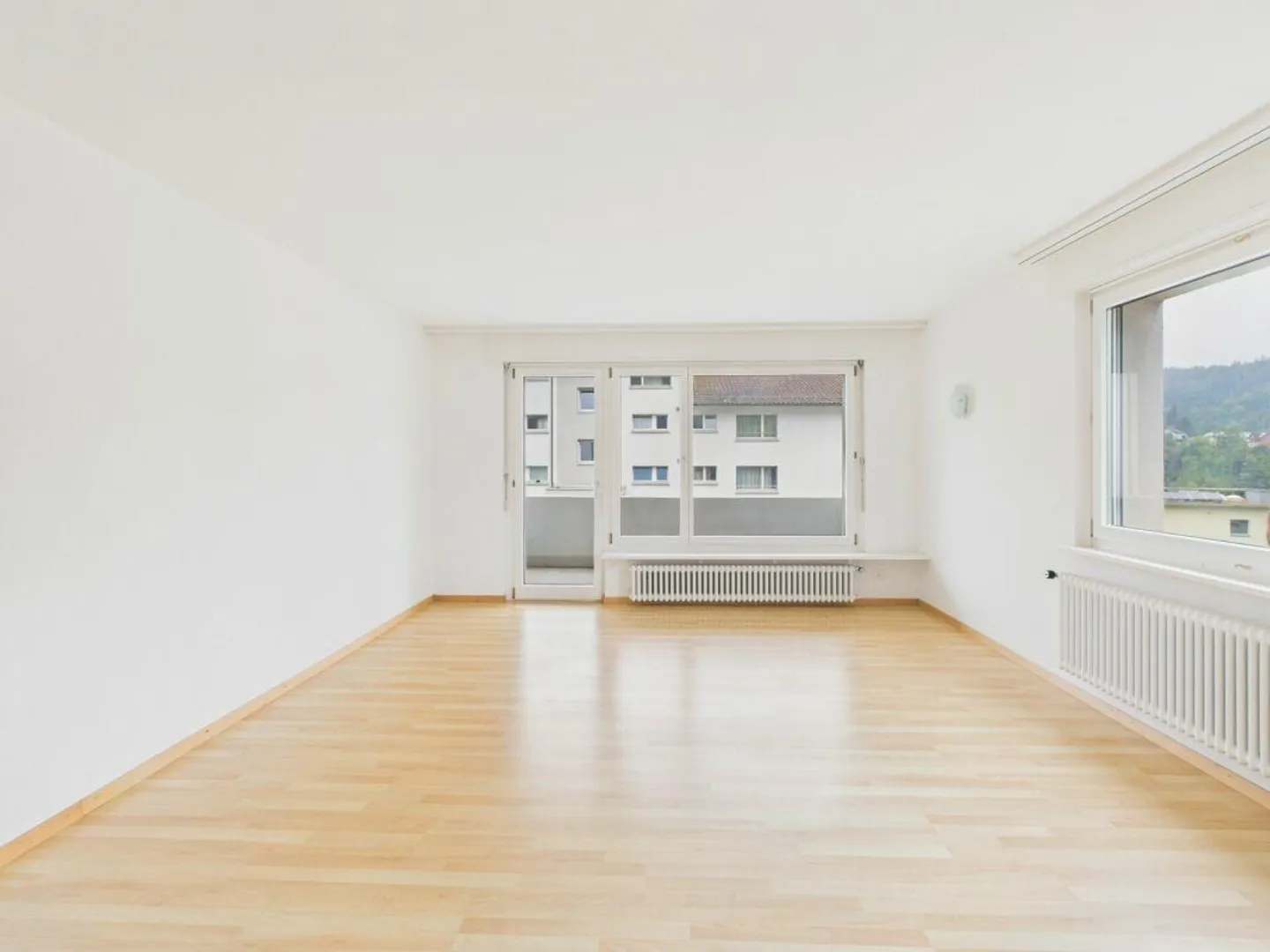 Geräumige 3.5-Zimmerwohnung mit Balkon in Lichtensteig - Foto 2 von 11