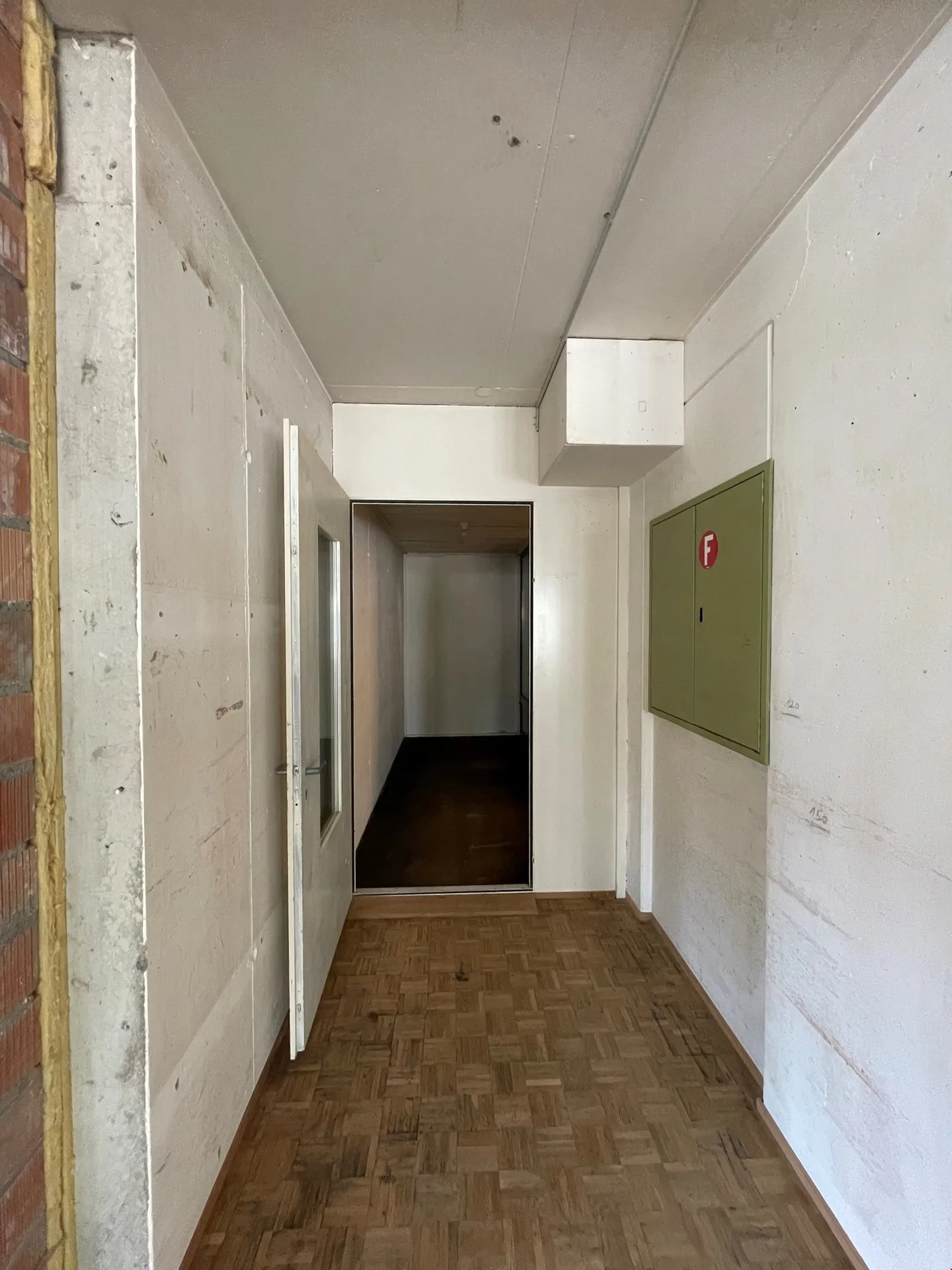 Espace commercial à la gare de Gümligen - Photo 5 sur 9