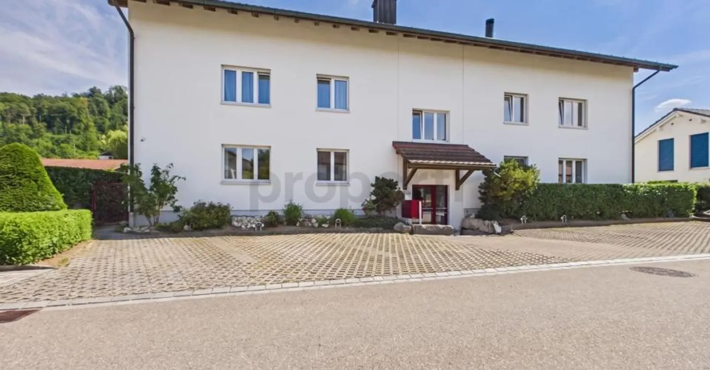 Moderne Wohnung mit Balkon - Foto 1 von 10