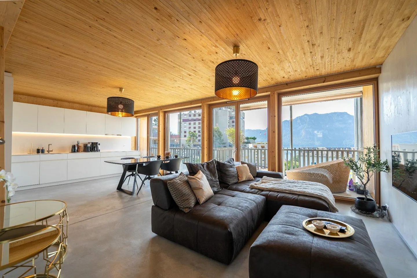 Modernes Apartment mit Seesicht - Foto 1 von 6