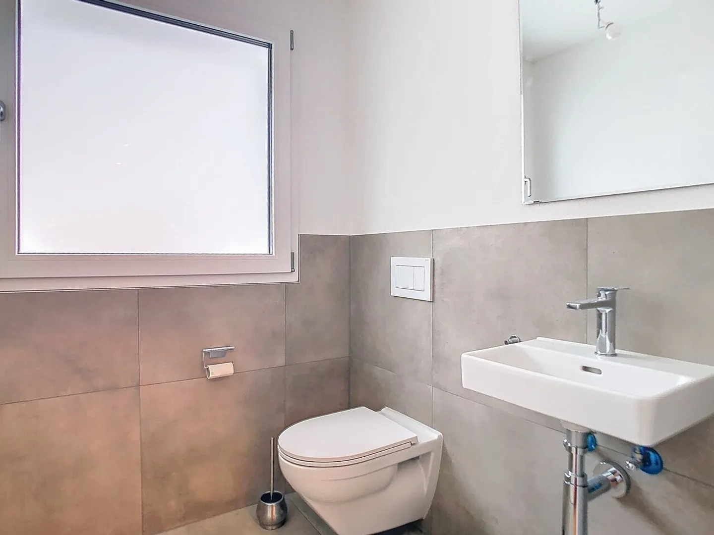 Modern 4.5 Room Apartment - Photo 5 of 13