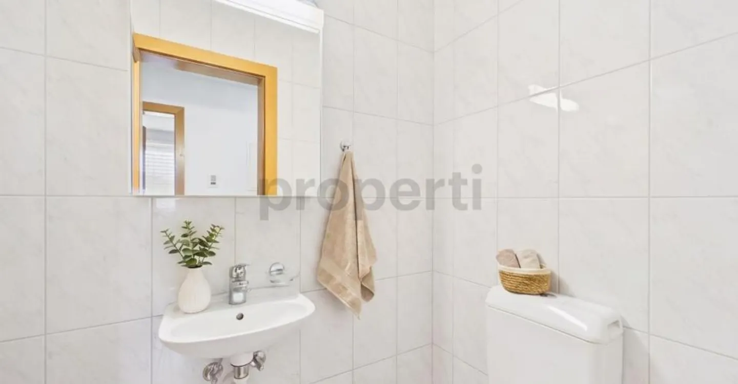 Moderne Wohnung mit Balkon - Foto 8 von 10