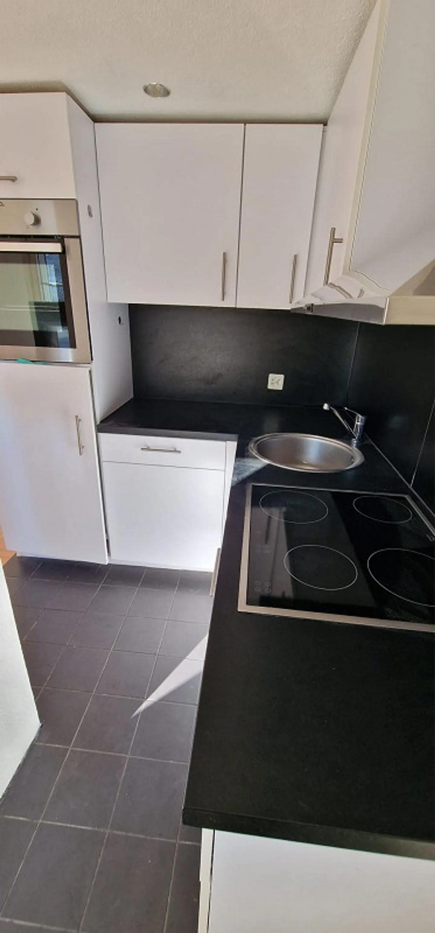 Charmante Altbauwohnung zu Vermieten - Foto 4 von 4