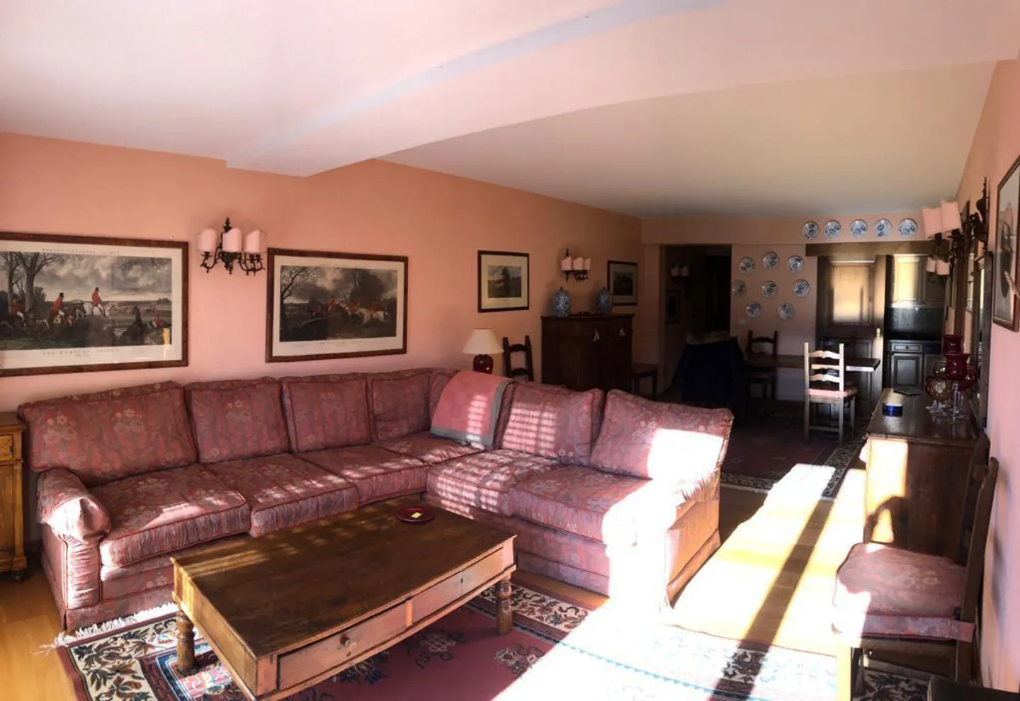 Geräumige 3.5-Zimmer-Wohnung direkt an den Pisten - Foto 2 von 13
