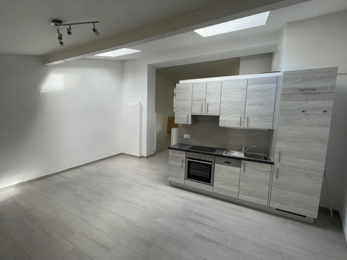 Appartement 2.5 pièces - Photo 1 sur 8