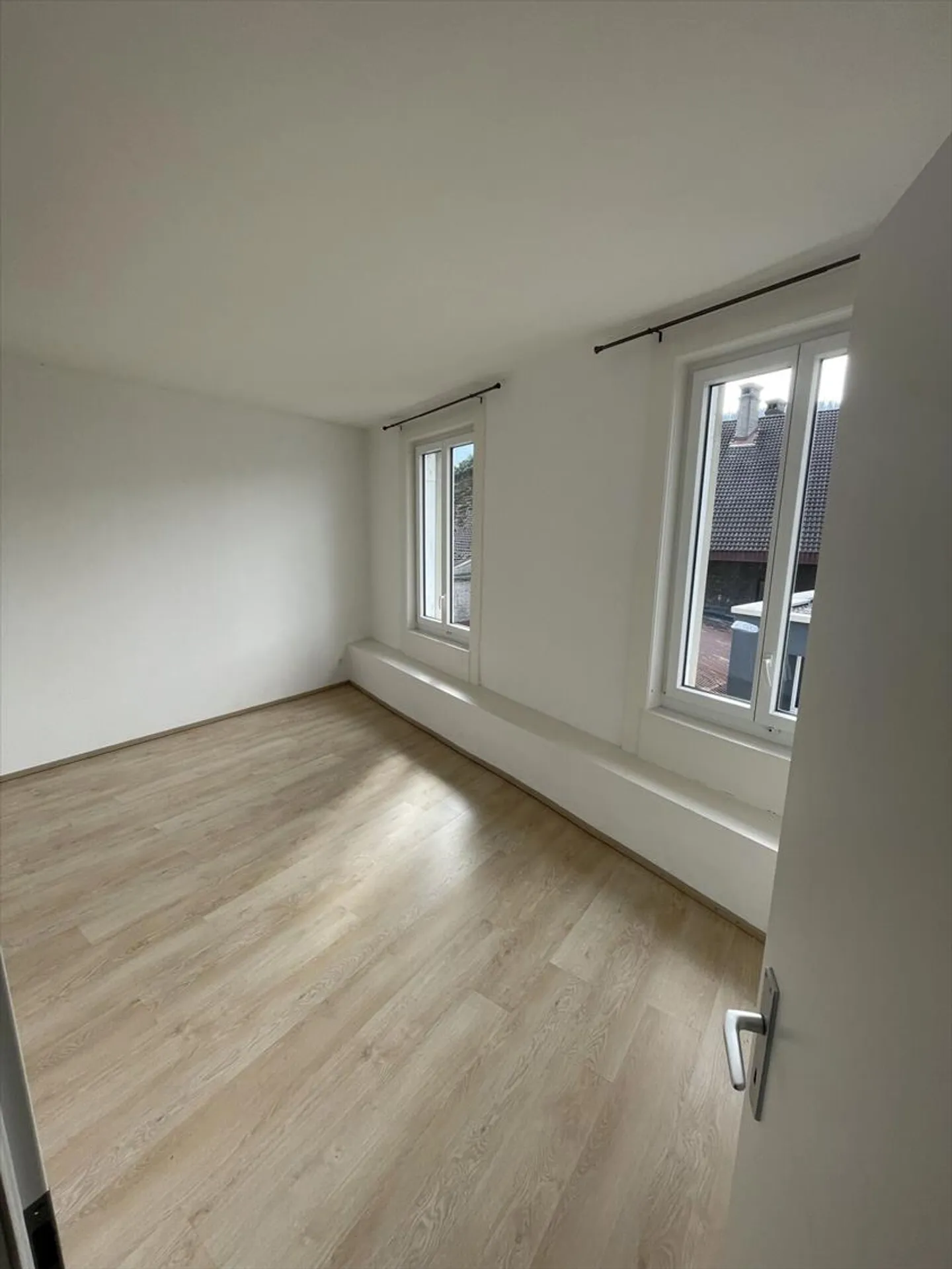 Appartement 2.5 pièces - Photo 6 sur 8