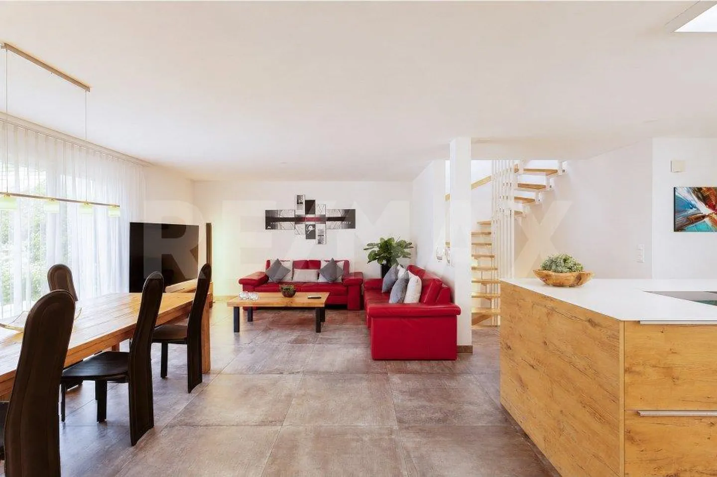 Confort de vie, intimité et vue panoramique | Salle de loisirs | Sauna | rénové - Photo 6 sur 13