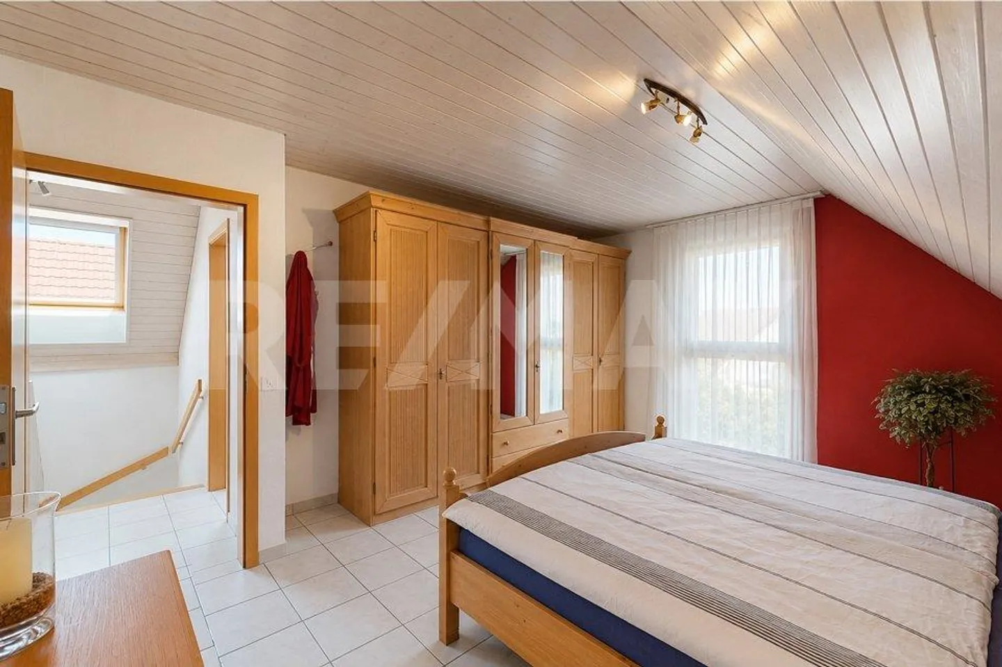 Confort de vie, intimité et vue panoramique | Salle de loisirs | Sauna | rénové - Photo 11 sur 13