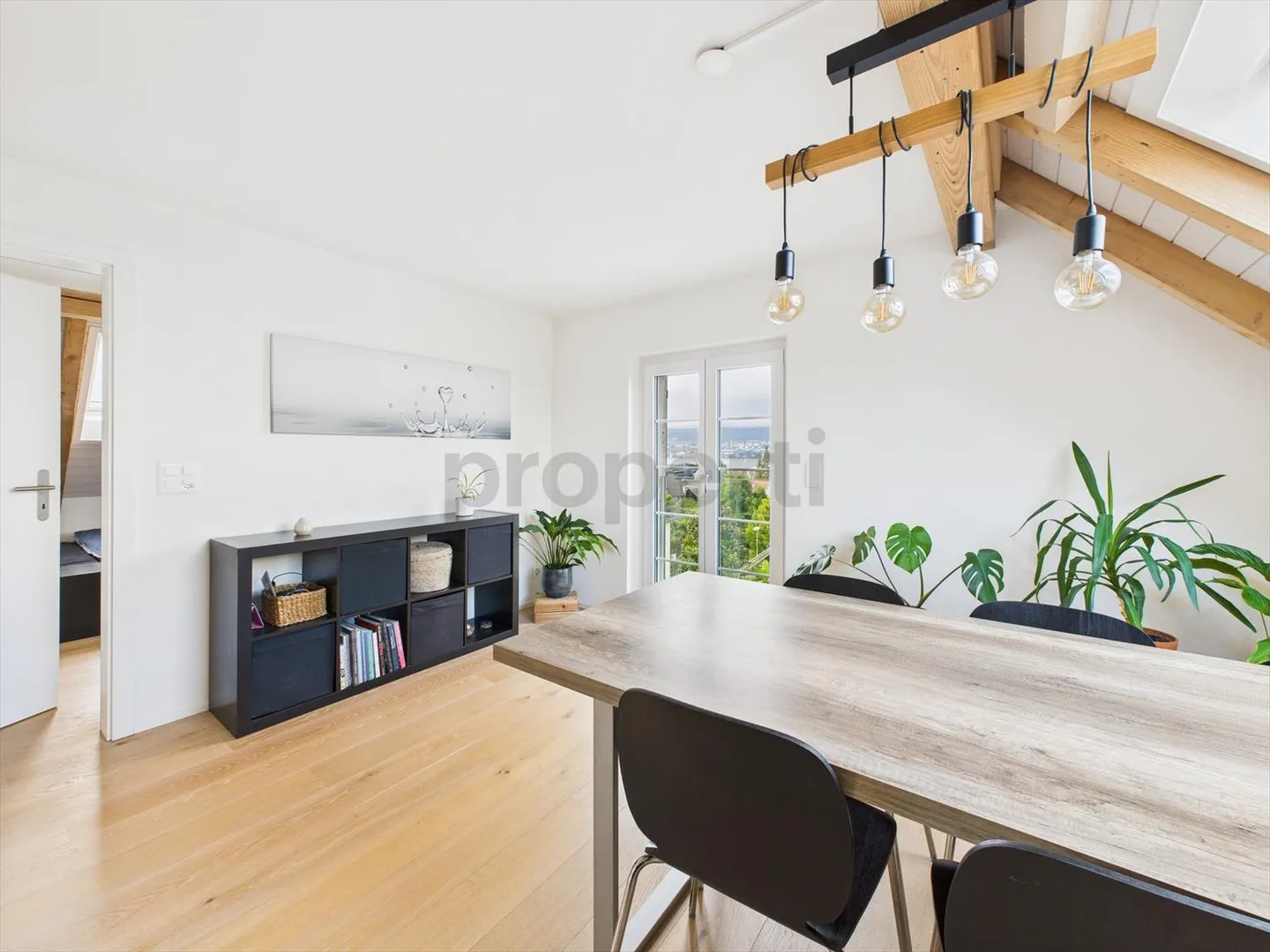 Appartamento arredato di 3,5 locali con vista lago a Erlenbach ZH - Foto 12 di 13