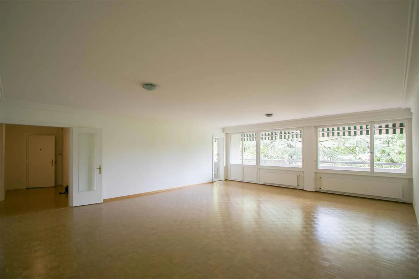 7,5-Zimmer-Wohnung - Foto 3 von 3