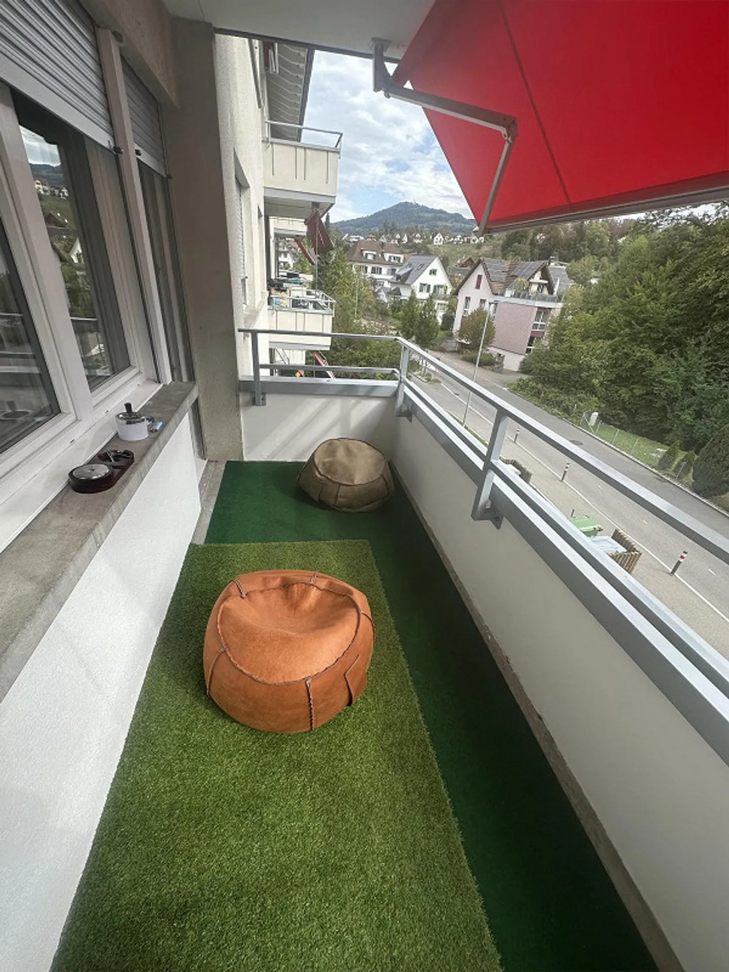 Looking for a new tenant from 1.10.2026 - 4-room apartment in Rüti - Photo 1 of 8