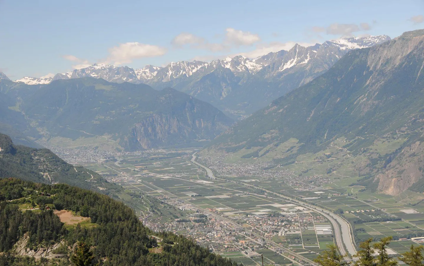 Baugenehmigung besteht: Minergie-Chalet "Campo di Fiori" mit hohem Standard - Foto 6 von 6
