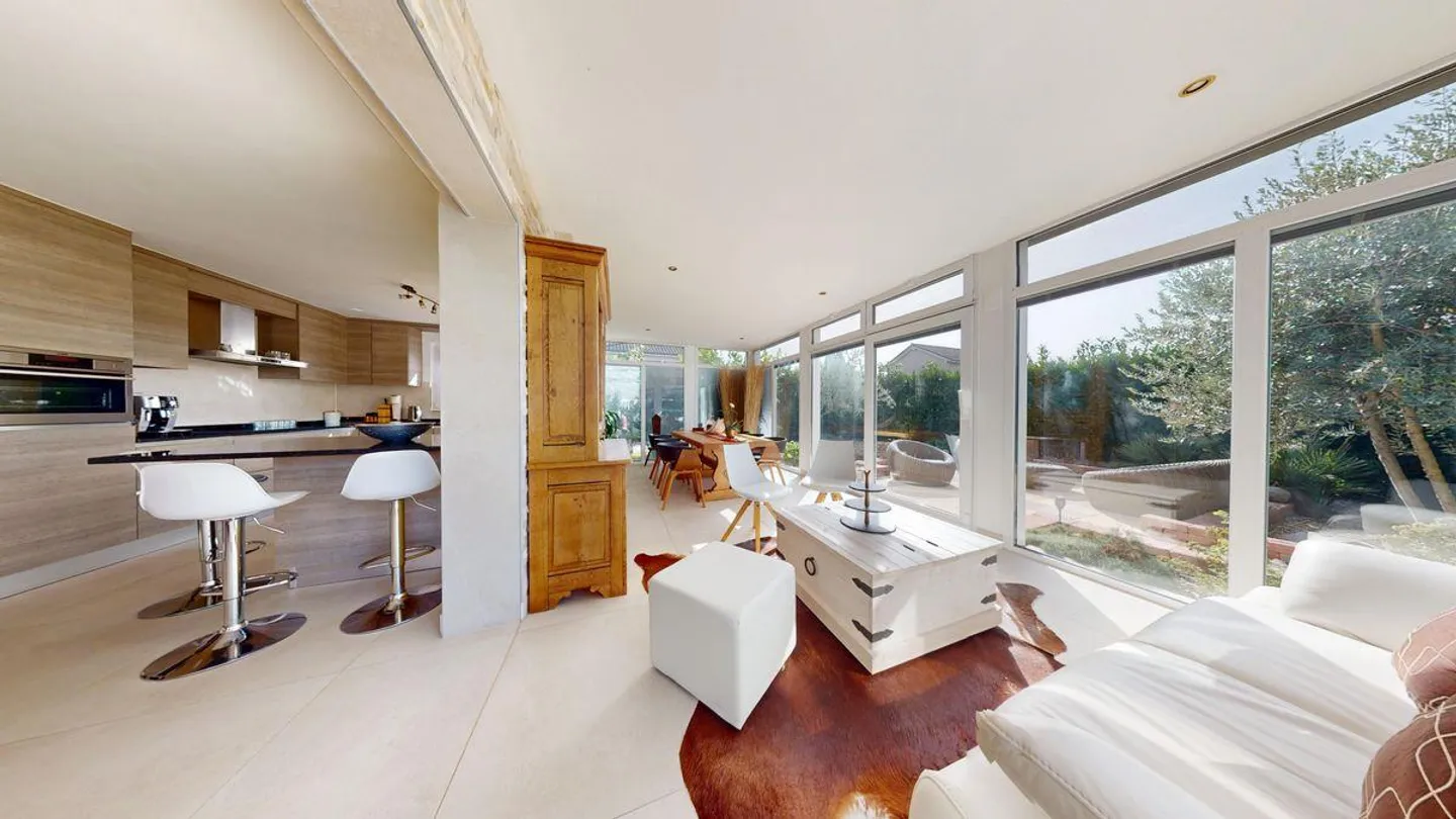 Villa familiare con piscina e pool house a Payerne! - Foto 7 di 13