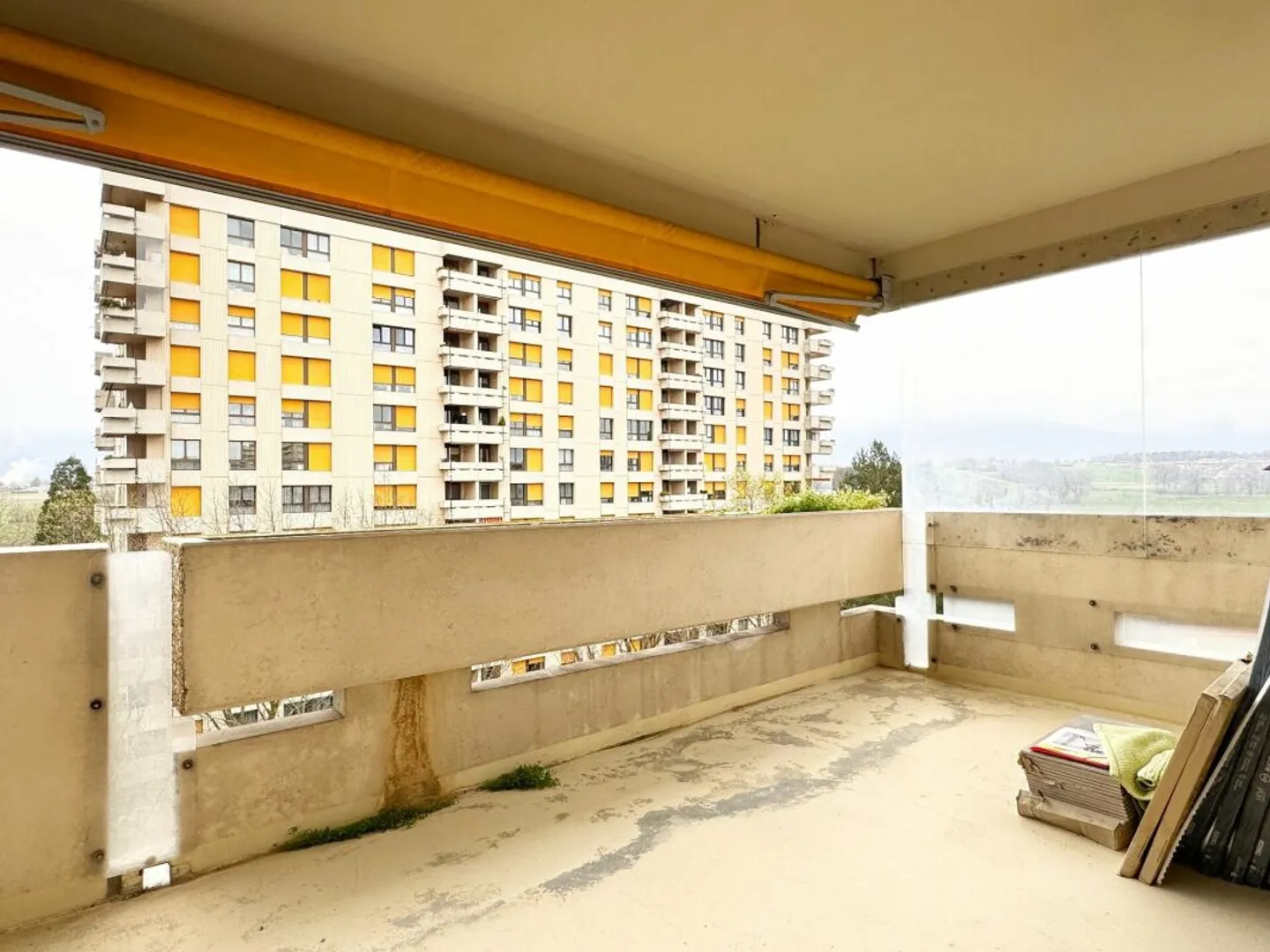 Spacious Apartment in Meyrin - Photo 4 of 14