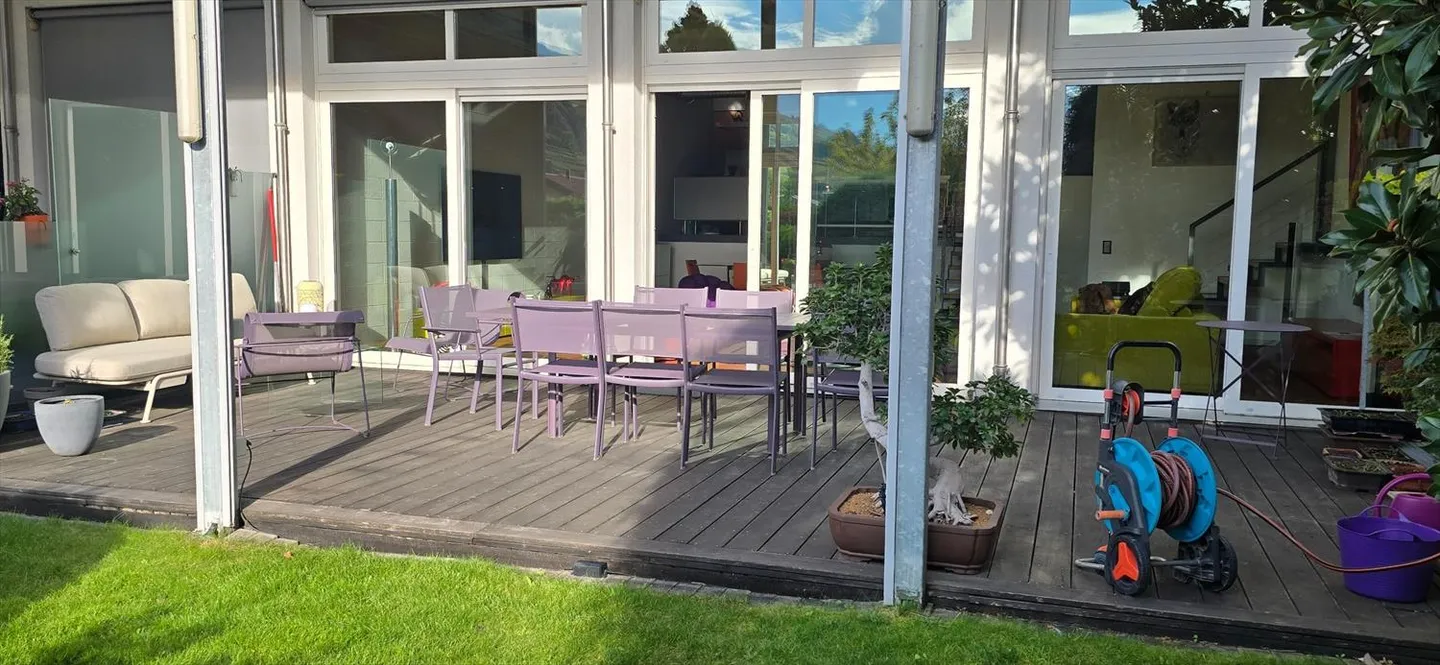 Unique Apartment/Loft with 5.5 Rooms and 258 m2 in Uvrier - Photo 3 of 13