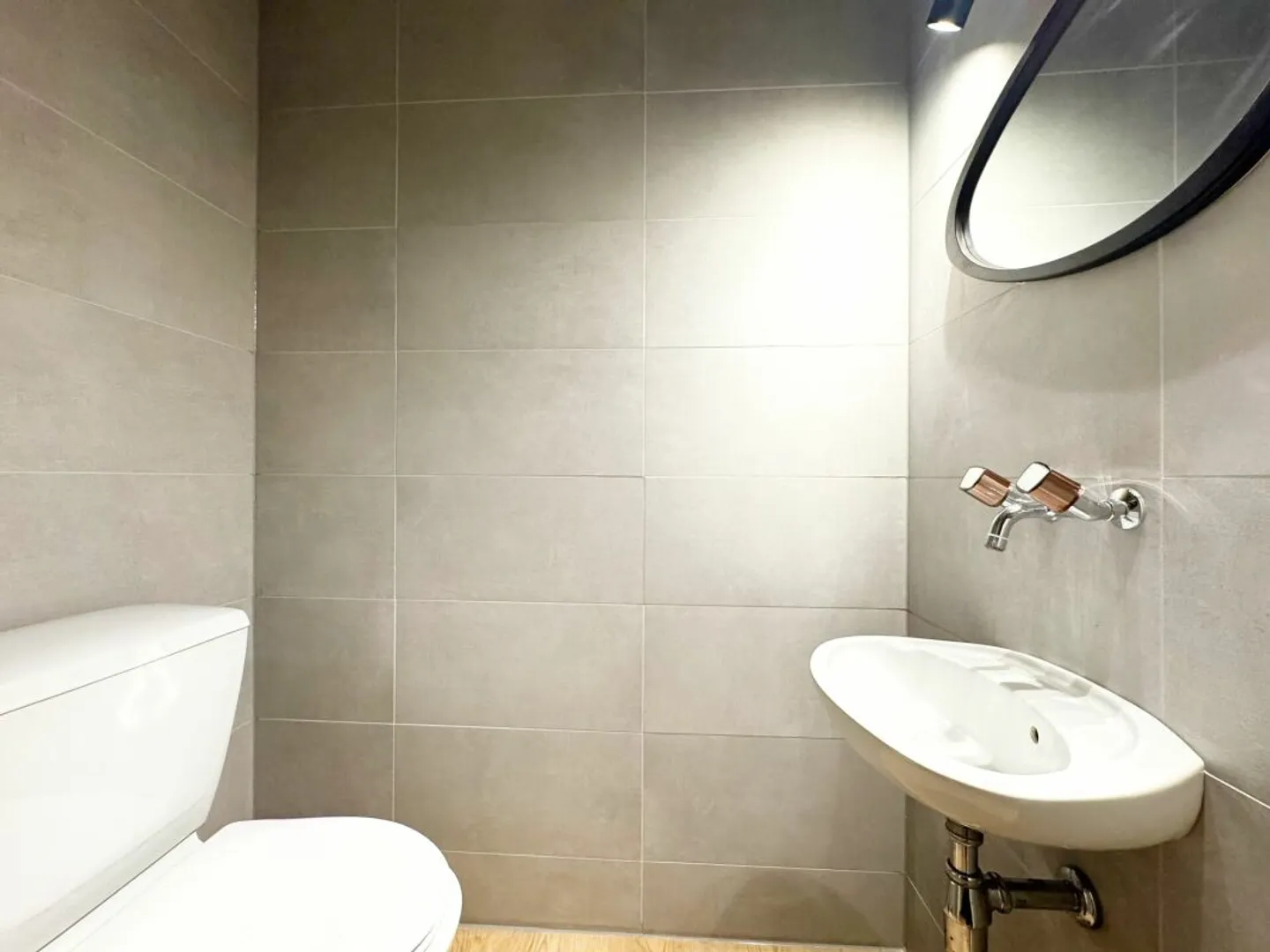 Spacious Apartment in Meyrin - Photo 14 of 14