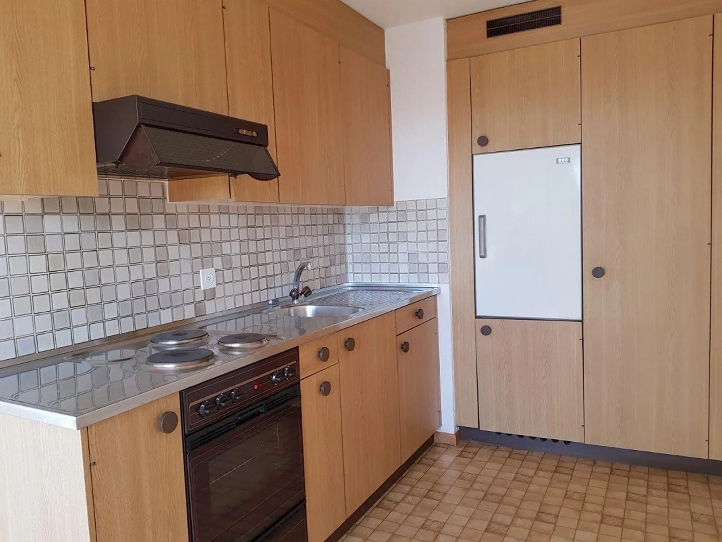 Ampio e luminoso appartamento di 2,5 stanze con balcone - Foto 5 di 7