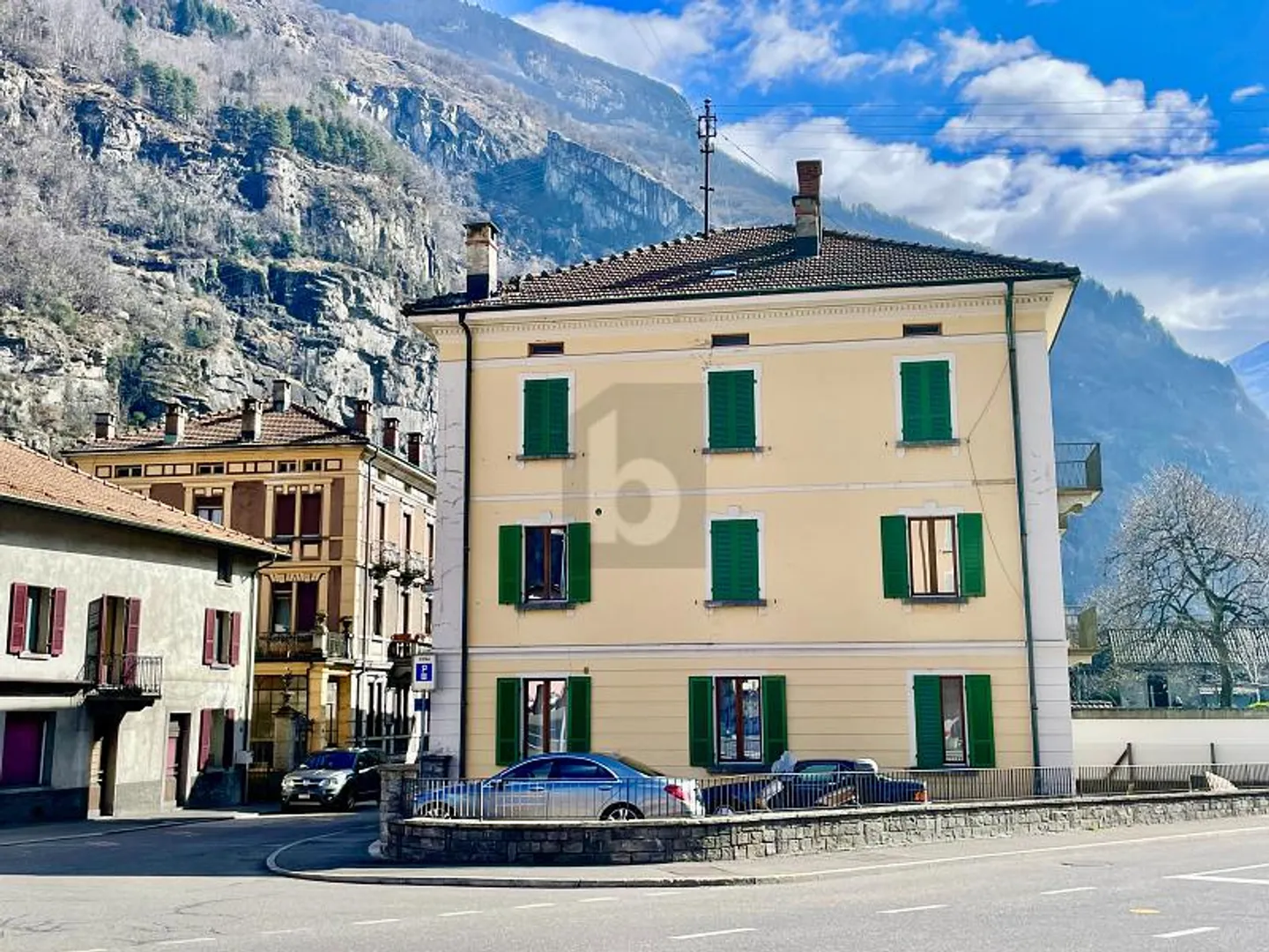 Charming Multi-Family Home in Bodio - Photo 2 of 6