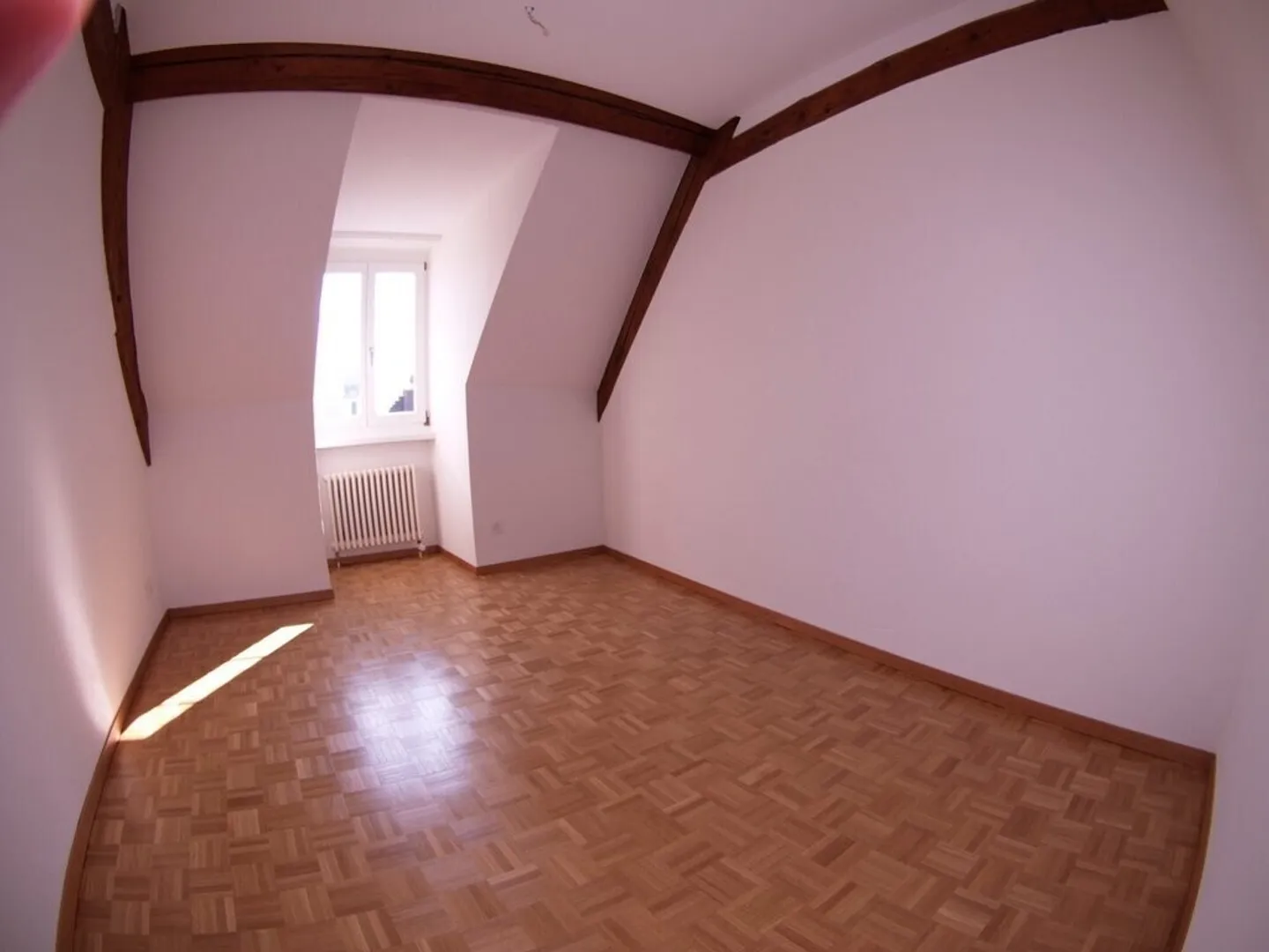 Grande Appartement en Maisonette au Cœur de la Vieille Ville... - Photo 2 sur 12