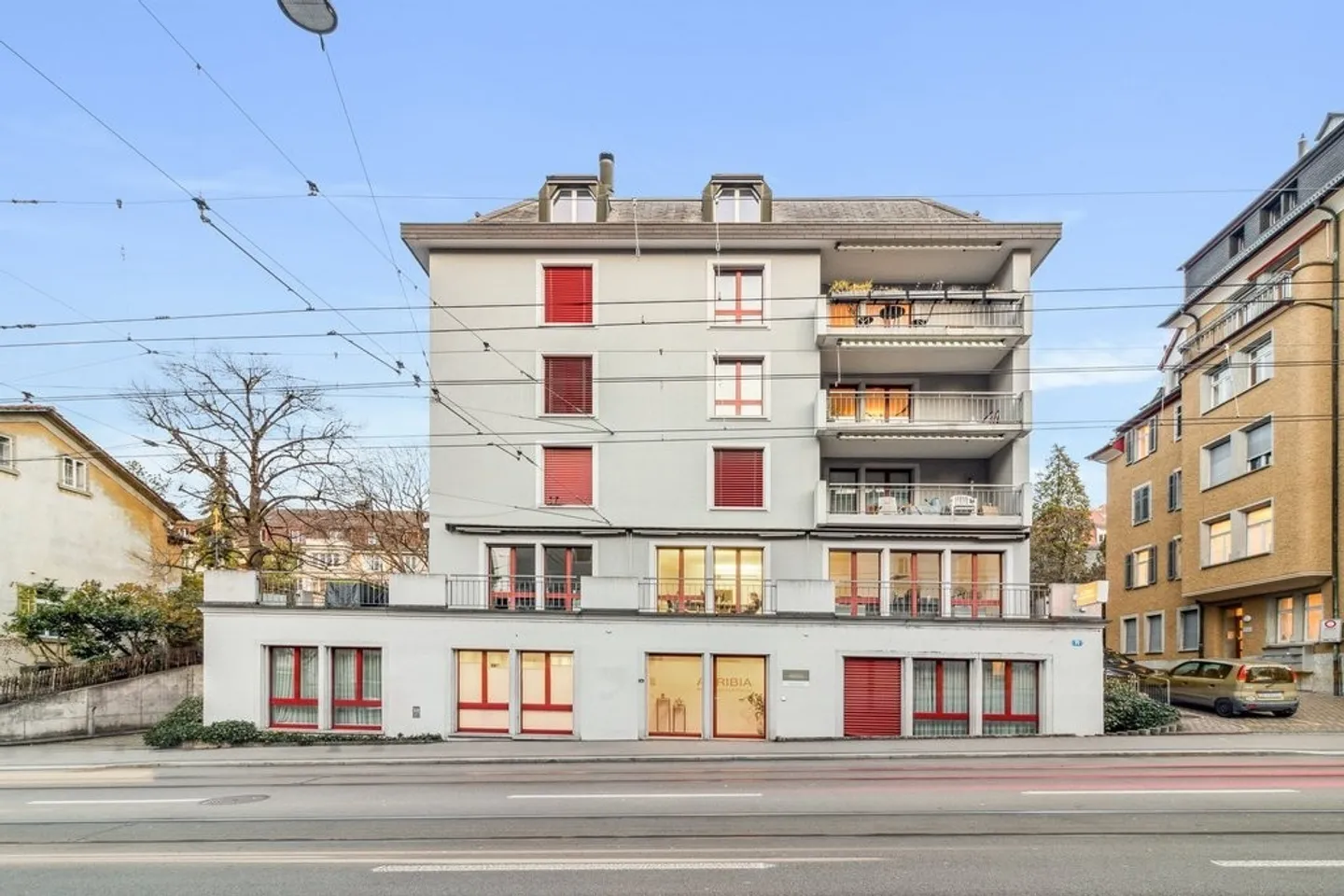 Charmant appartement de 3,5 pièces avec grande terrasse - Photo 1 sur 10