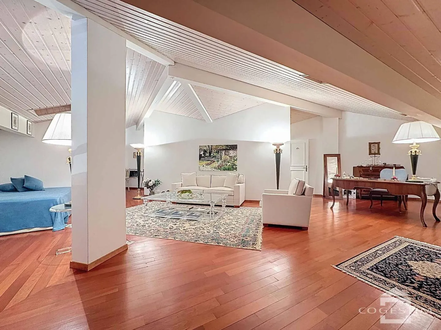 Magnifique duplex en attique avec 6.5 pièces - Photo 3 sur 13