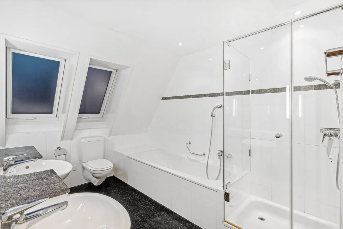 Charmant appartement de 3,5 pièces avec grande terrasse - Photo 7 sur 10