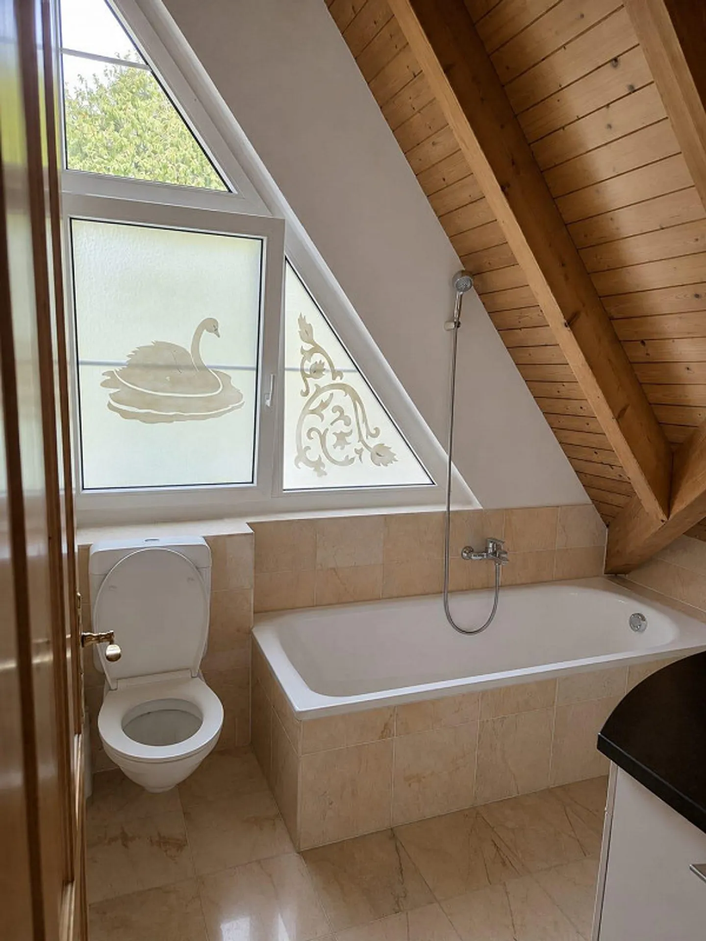 Renoviertes Reihenhaus mit Aussicht - Foto 8 von 17