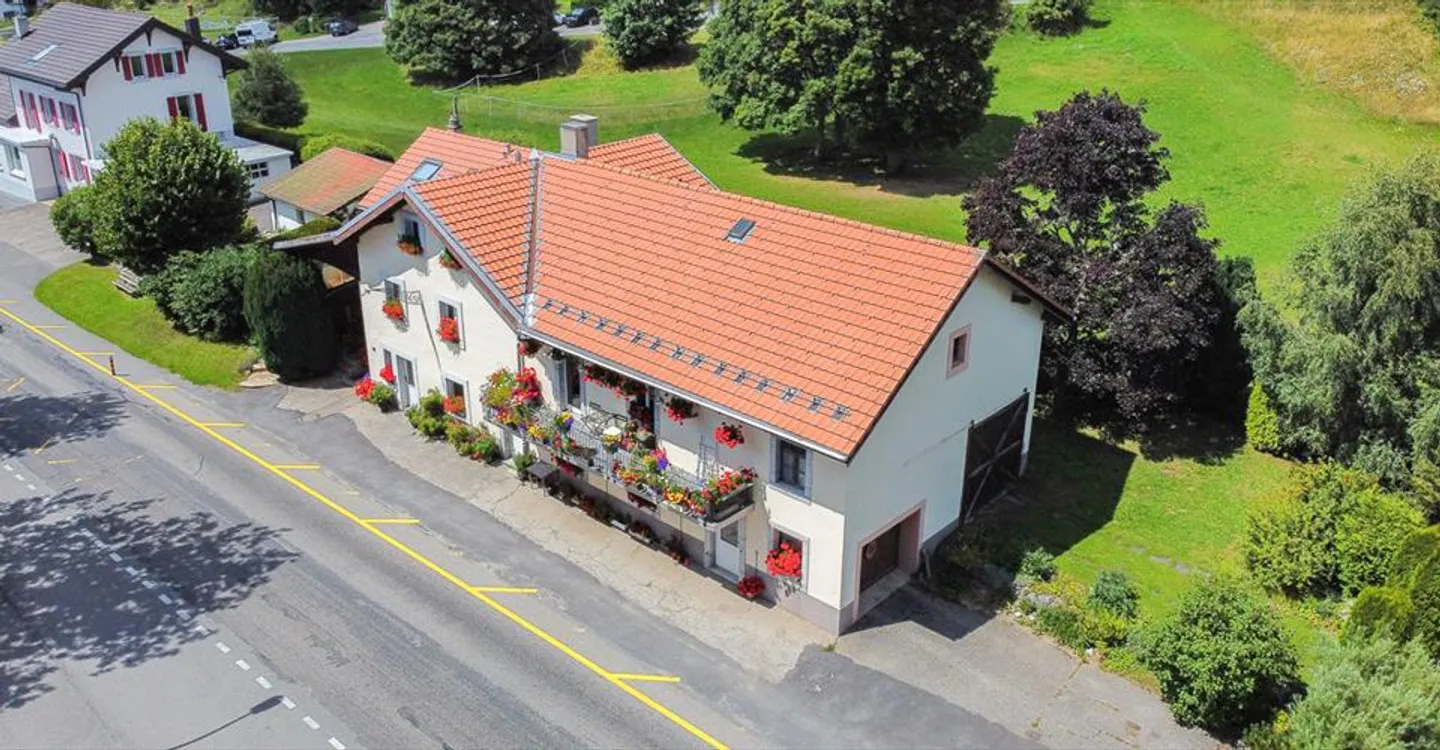 Casa unifamiliare con garage Spazi ampi e potenziale di espansione - Foto 5 di 10