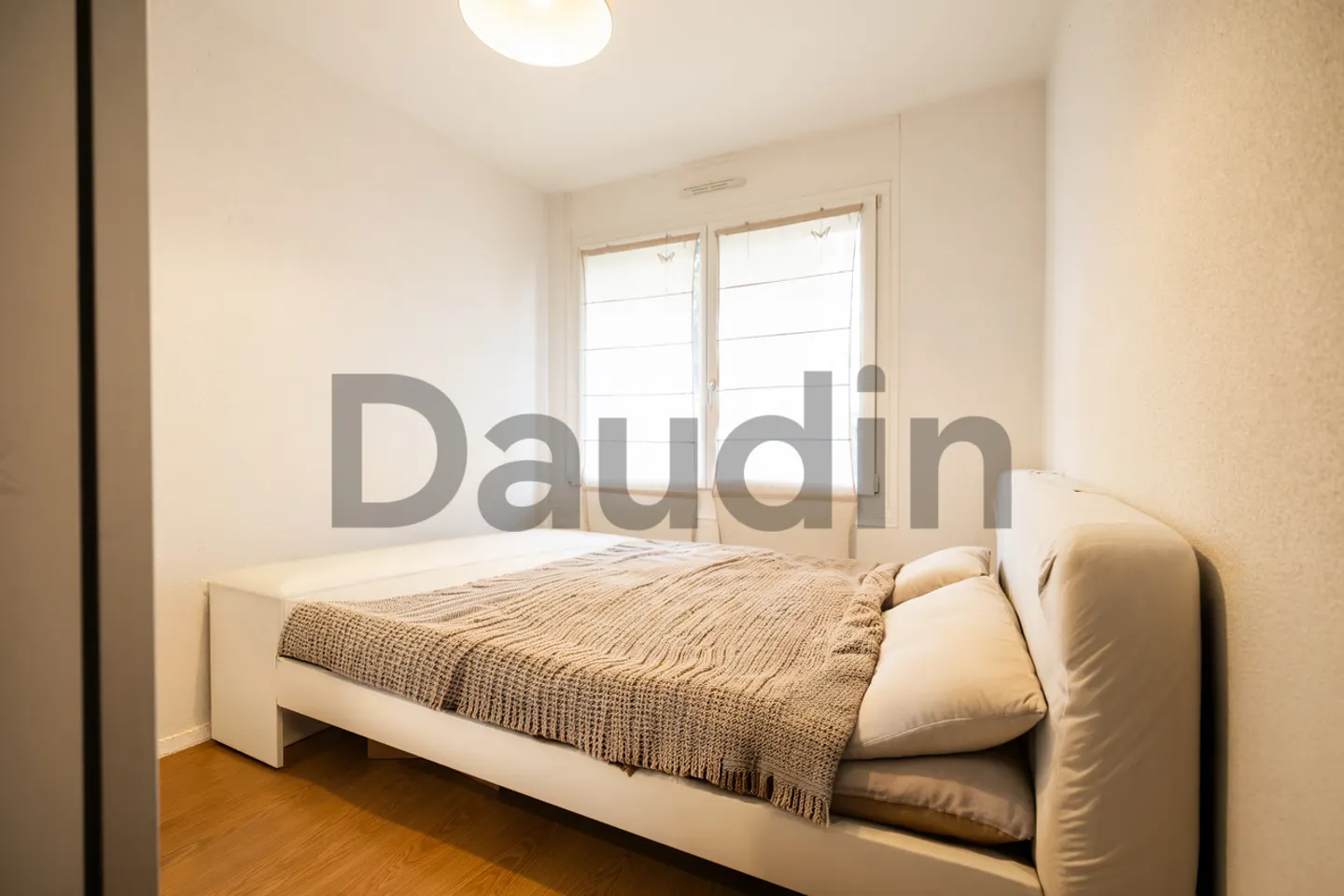 5-room apartment with terrace - Photo 7 of 8