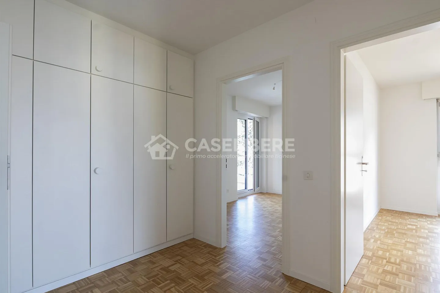 HELL 4.5 RENOVIERT IN AGNO - Foto 8 von 13